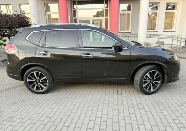 NISSAN X-Trail 1.6 DCi N-Connecta 2WD