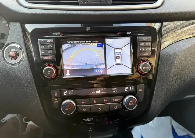 NISSAN X-Trail 1.6 DCi N-Connecta 2WD