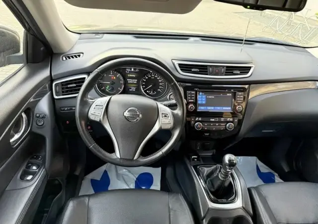 NISSAN X-Trail 1.6 DCi N-Connecta 2WD