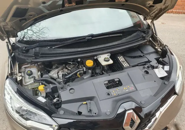 RENAULT Grand Scenic TCe 140 GPF BUSINESS EDITION