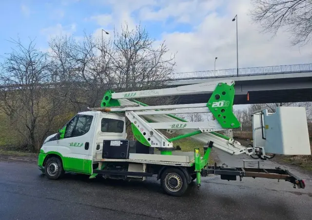 IVECO DAILY  ZWYŻKA , PODNOŚNIK KOSZOWY 20 METRÓW 