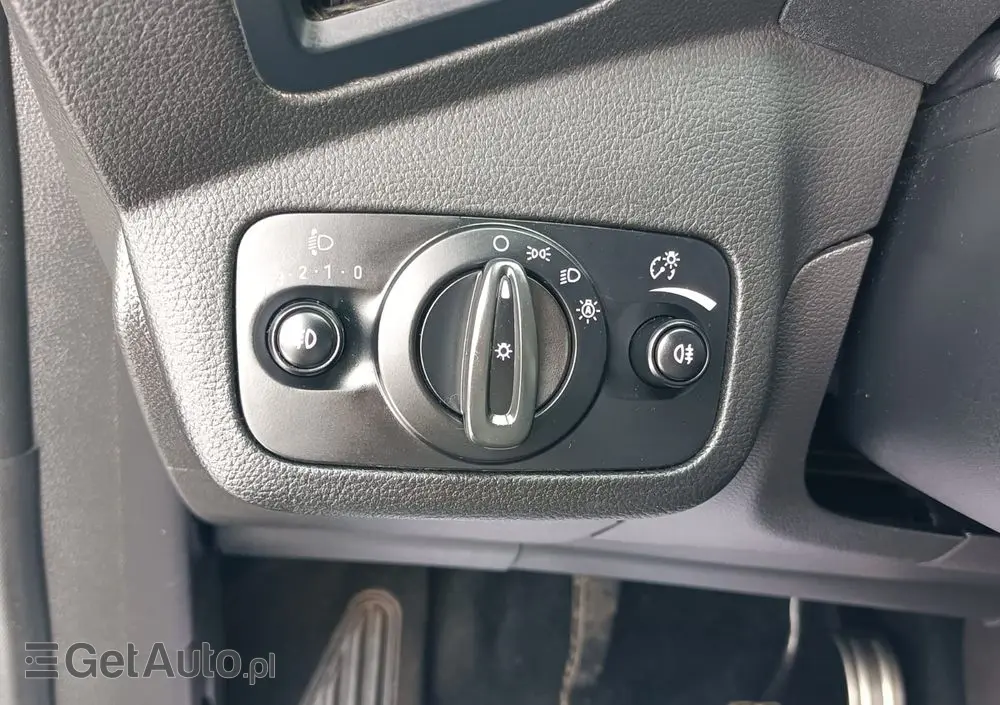 FORD Kuga 2.0 TDCi 2x4 ST-Line