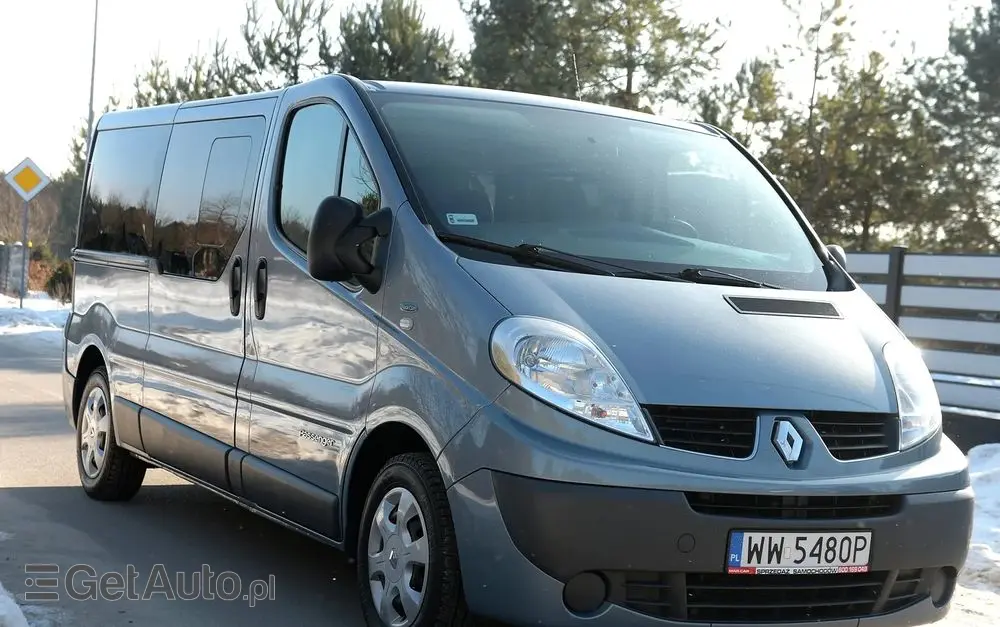 RENAULT Trafic Passenger Pack Clim