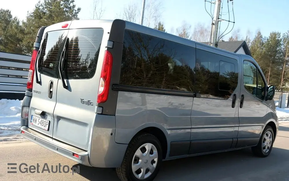 RENAULT Trafic Passenger Pack Clim