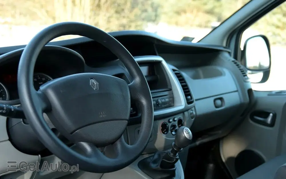 RENAULT Trafic Passenger Pack Clim