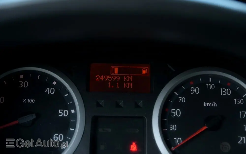 RENAULT Trafic Passenger Pack Clim