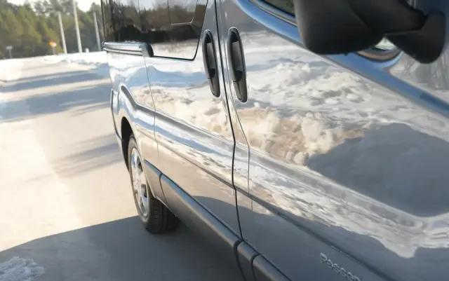 RENAULT Trafic Passenger Pack Clim