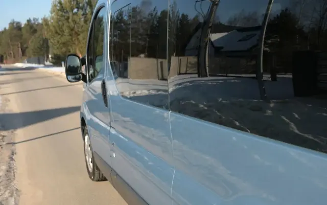 RENAULT Trafic Passenger Pack Clim