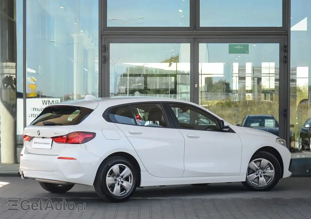 BMW Seria 1 118i Advantage