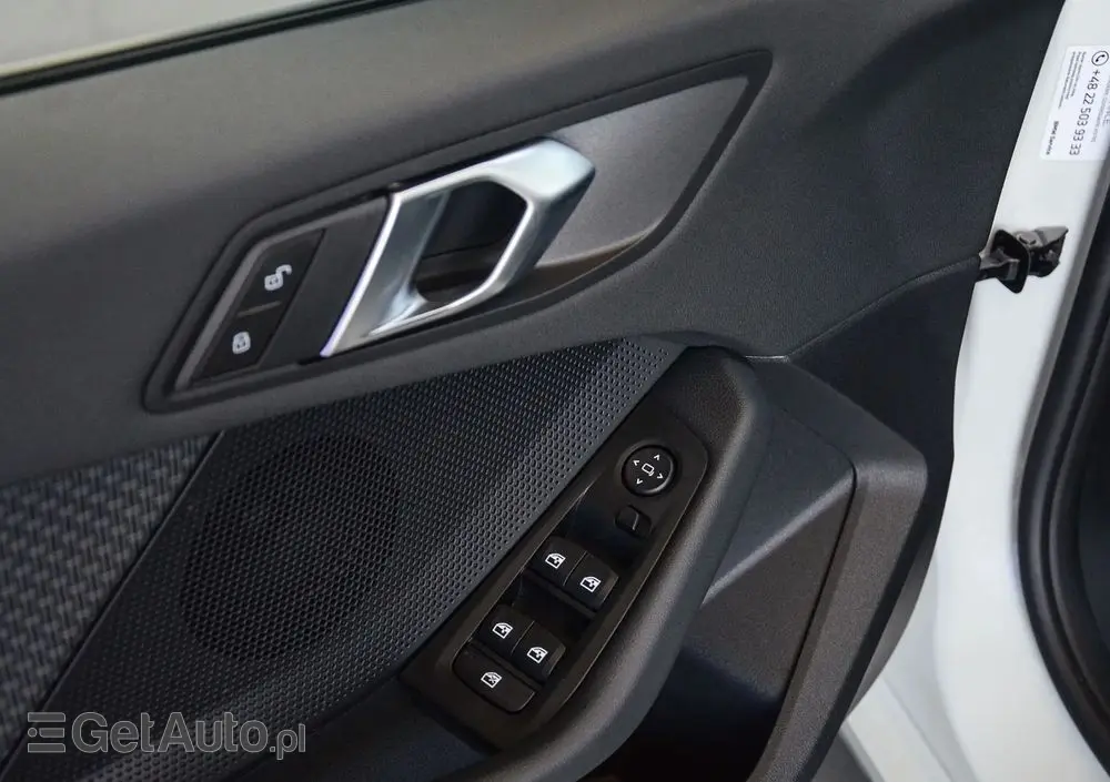 BMW Seria 1 118i Advantage