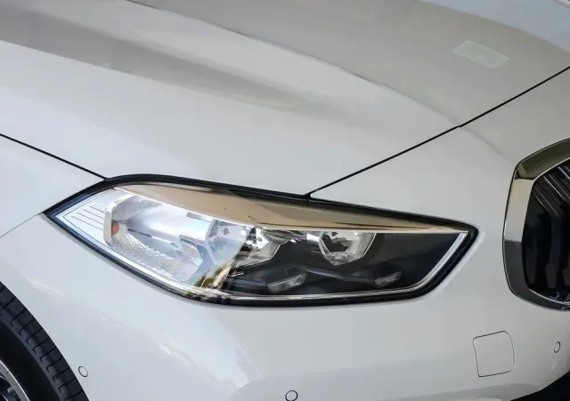 BMW Seria 1 118i Advantage