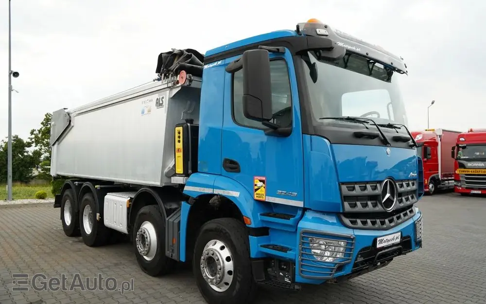 MERCEDES-BENZ AROCS 3243 / 8x4 / WYWROTKA 20m3 / TYLNOZSYP / EURO 6 / OPONY 100 % / ŁADOWNOŚĆ: 19,500 KG / HYDROKLAPA 