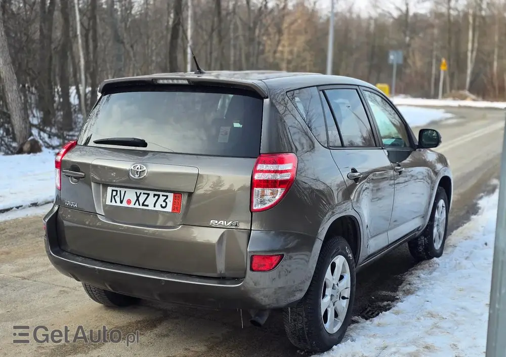 TOYOTA RAV4 2.2 D-4D 4x4 Sol