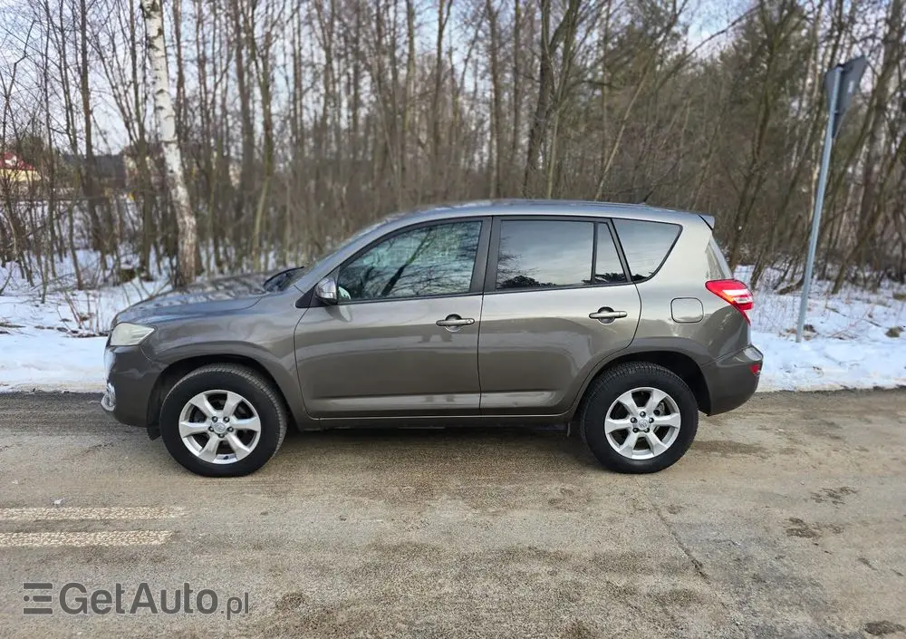 TOYOTA RAV4 2.2 D-4D 4x4 Sol