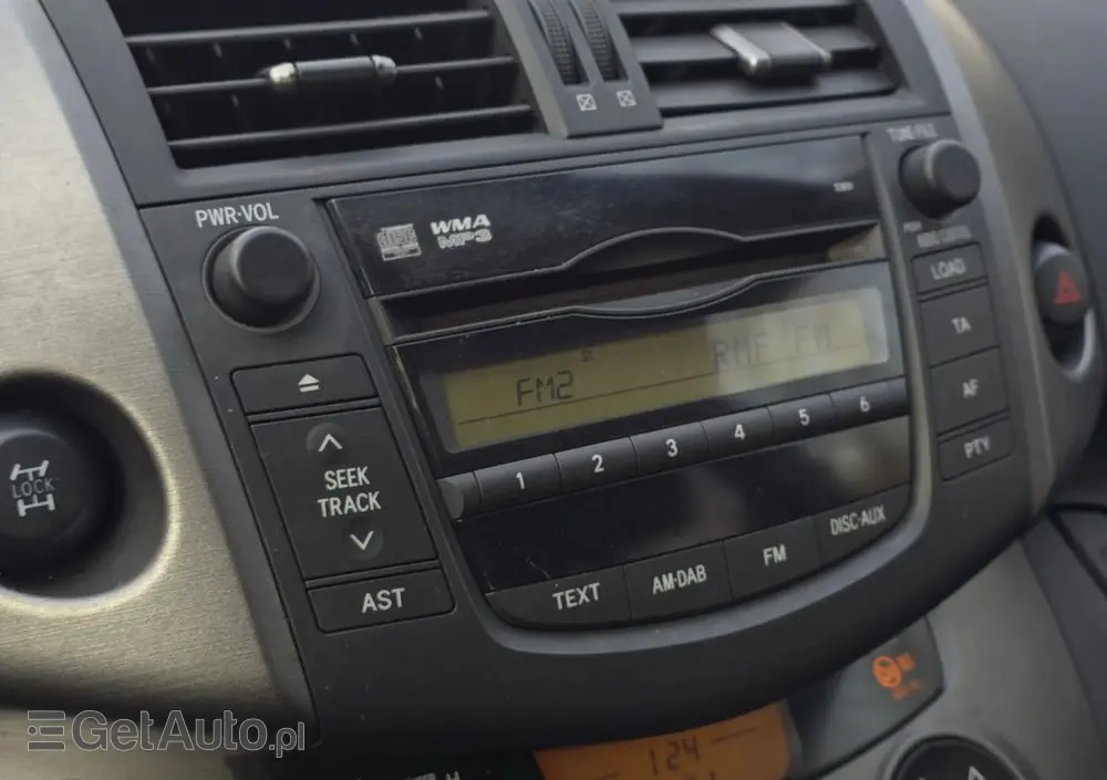 TOYOTA RAV4 2.2 D-4D 4x4 Sol