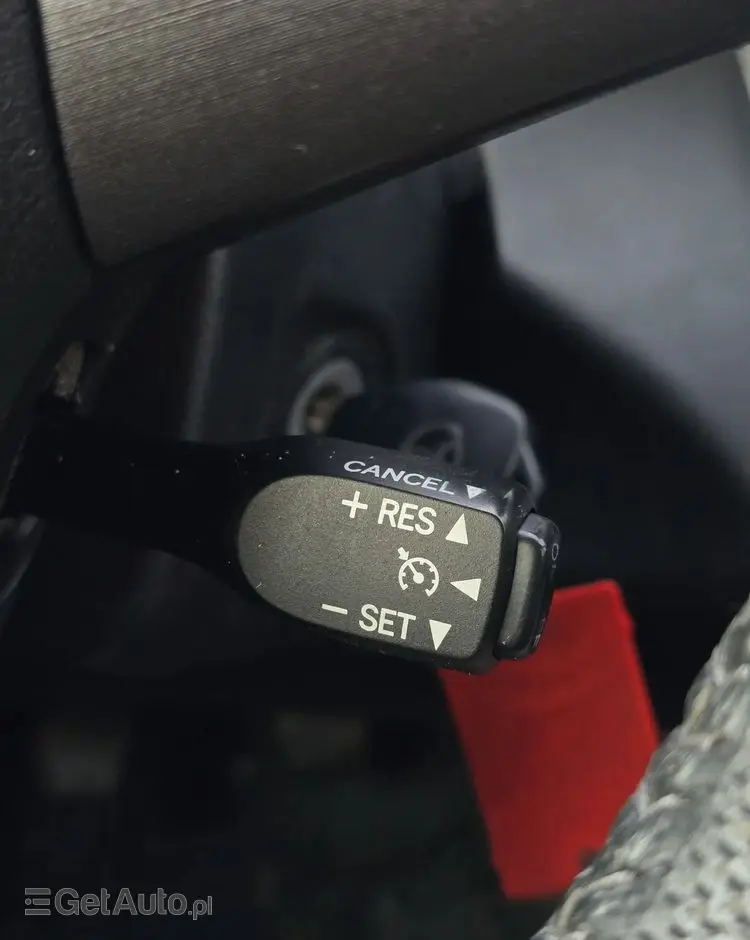 TOYOTA RAV4 2.2 D-4D 4x4 Sol