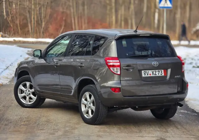 TOYOTA RAV4 2.2 D-4D 4x4 Sol