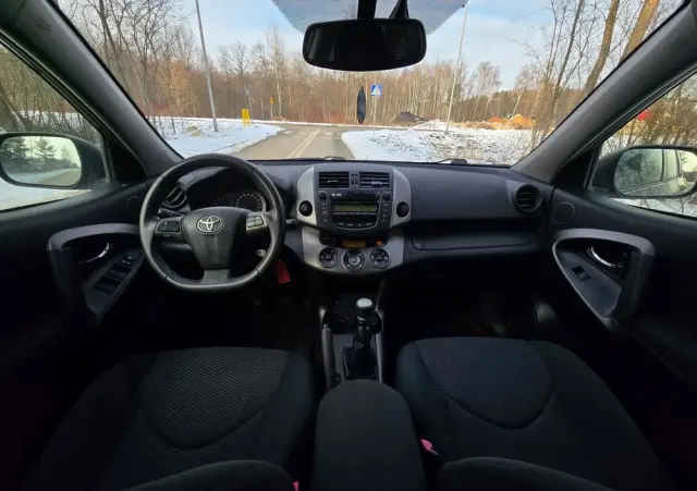 TOYOTA RAV4 2.2 D-4D 4x4 Sol