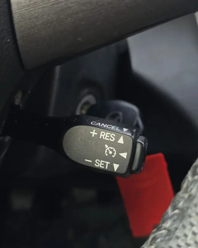 TOYOTA RAV4 2.2 D-4D 4x4 Sol