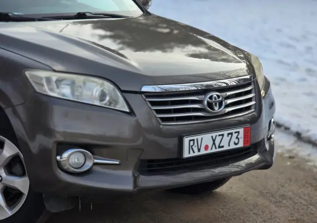 TOYOTA RAV4 2.2 D-4D 4x4 Sol