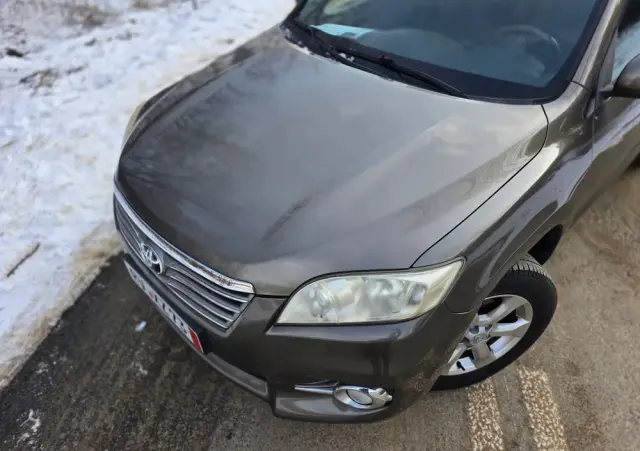 TOYOTA RAV4 2.2 D-4D 4x4 Sol