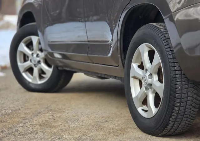 TOYOTA RAV4 2.2 D-4D 4x4 Sol