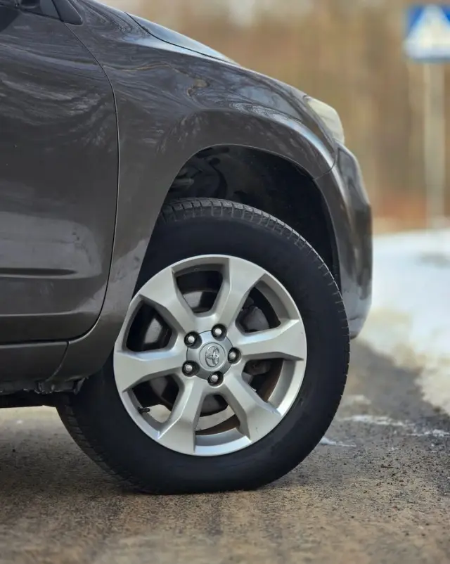 TOYOTA RAV4 2.2 D-4D 4x4 Sol