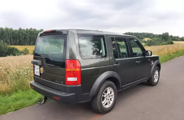 LAND ROVER Discovery 