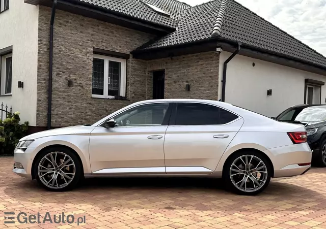SKODA Superb Style DSG