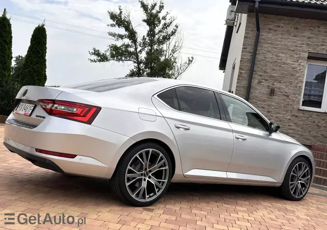 SKODA Superb Style DSG