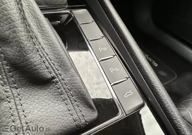 SKODA Superb Style DSG