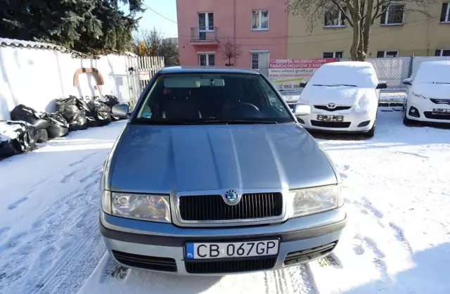 SKODA Octavia 