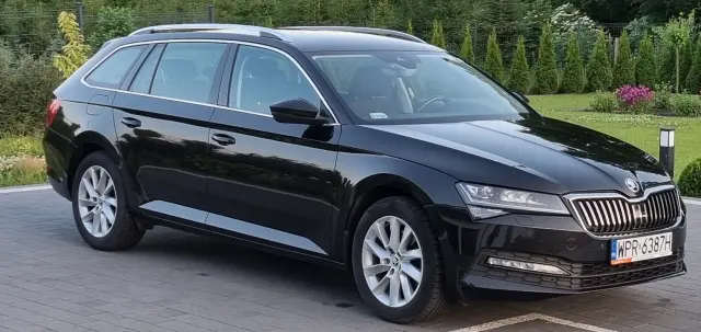 SKODA Superb Ambition DSG