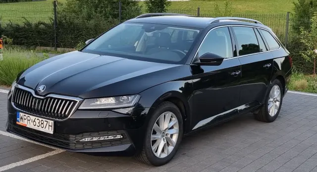 SKODA Superb Ambition DSG