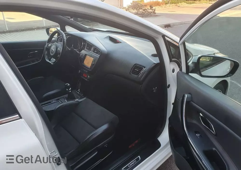 KIA Ceed Cee'd 1.6 T-GDI GT