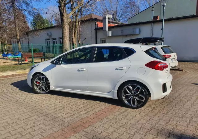 KIA Ceed Cee'd 1.6 T-GDI GT