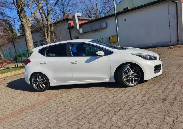 KIA Ceed Cee'd 1.6 T-GDI GT
