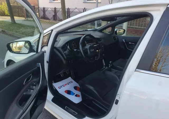 KIA Ceed Cee'd 1.6 T-GDI GT