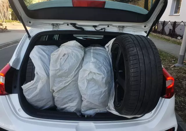 KIA Ceed Cee'd 1.6 T-GDI GT