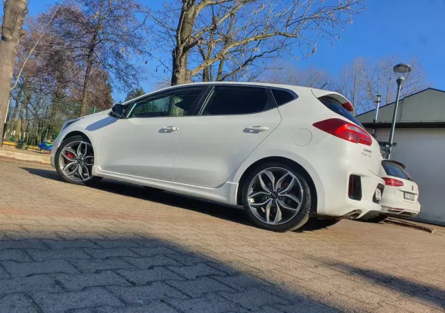 KIA Ceed Cee'd 1.6 T-GDI GT