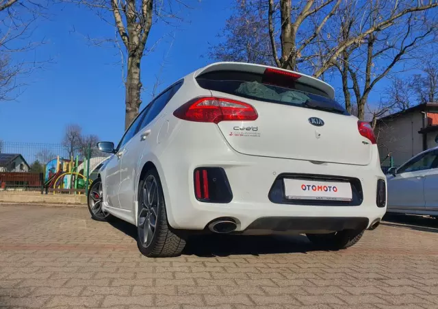 KIA Ceed Cee'd 1.6 T-GDI GT