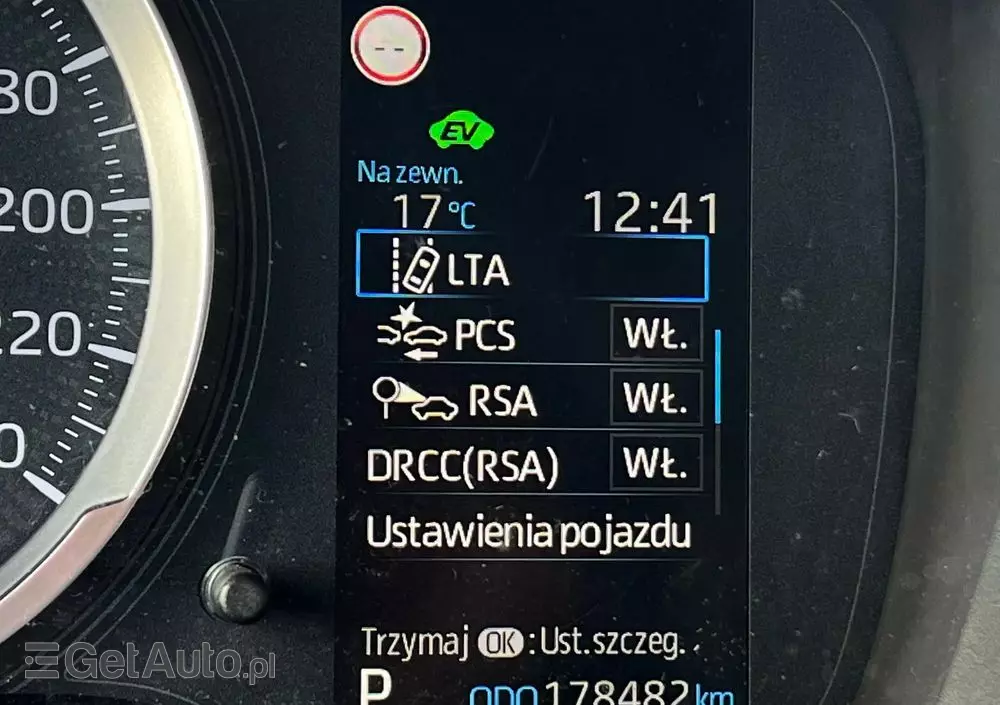 TOYOTA Corolla 1.8 Hybrid Comfort