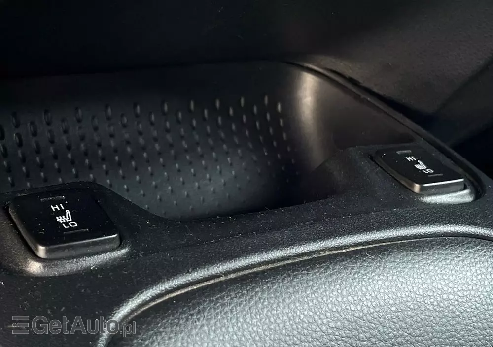 TOYOTA Corolla 1.8 Hybrid Comfort