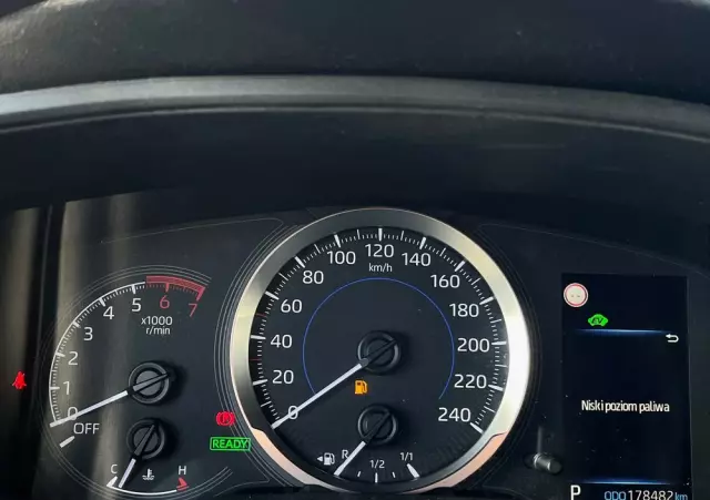 TOYOTA Corolla 1.8 Hybrid Comfort