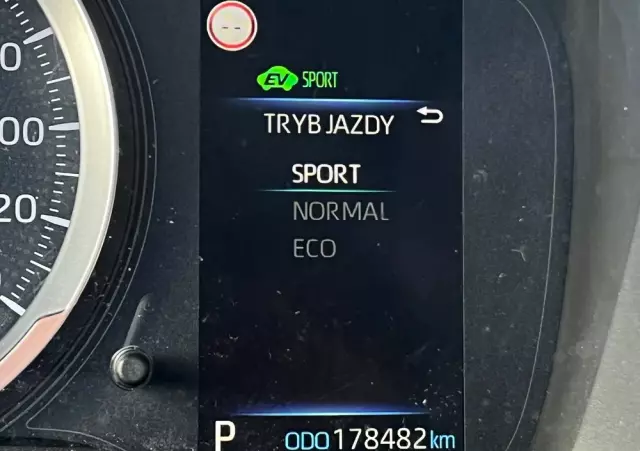 TOYOTA Corolla 1.8 Hybrid Comfort