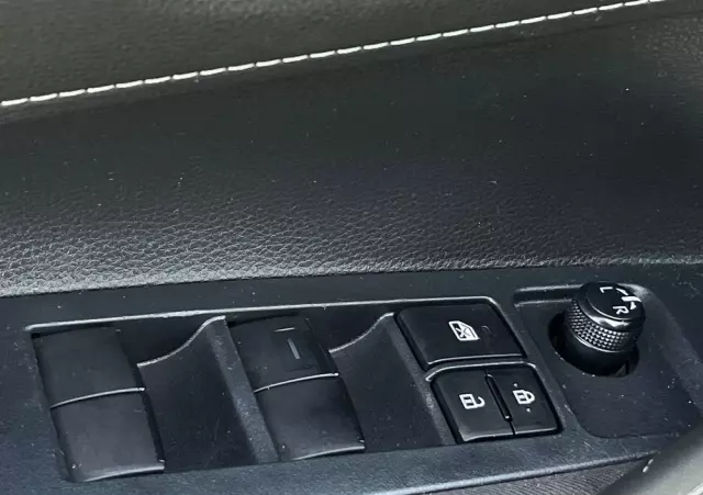 TOYOTA Corolla 1.8 Hybrid Comfort