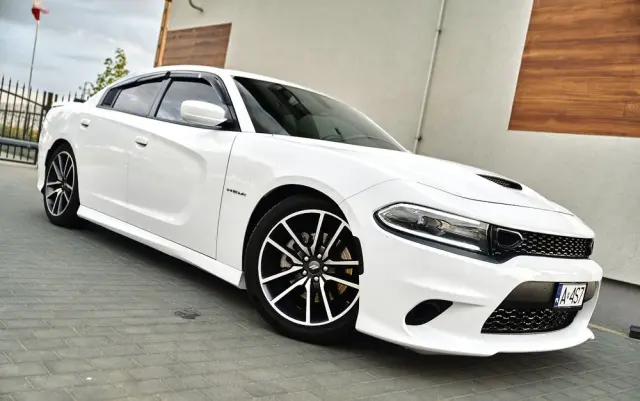 DODGE Charger 5.7 R/T