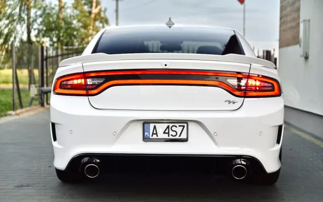 DODGE Charger 5.7 R/T