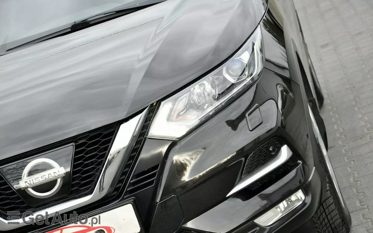 NISSAN Qashqai 1.6 DIG-T Tekna