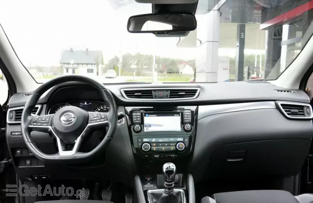 NISSAN Qashqai 1.6 DIG-T Tekna